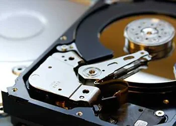 picture of a computer hard drive